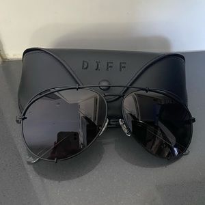 DIFF Eyewear KoKo Sunglasses